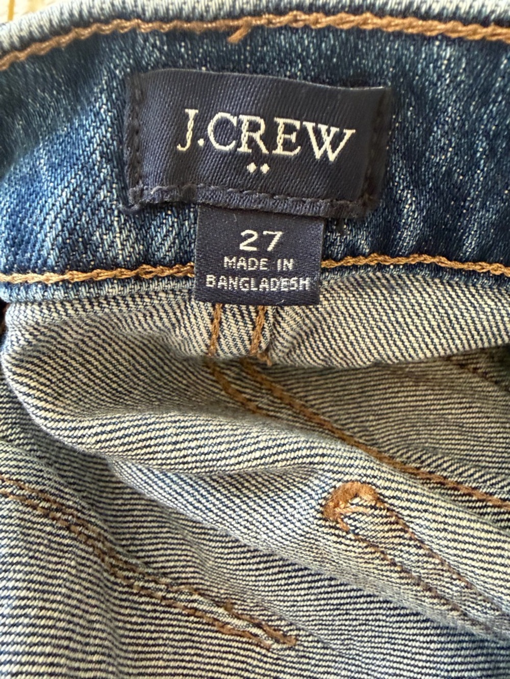 J. Crew Women's Straight-Leg Jeans in Classic Blue with Front Pockets NWOT - Picture 4 of 6